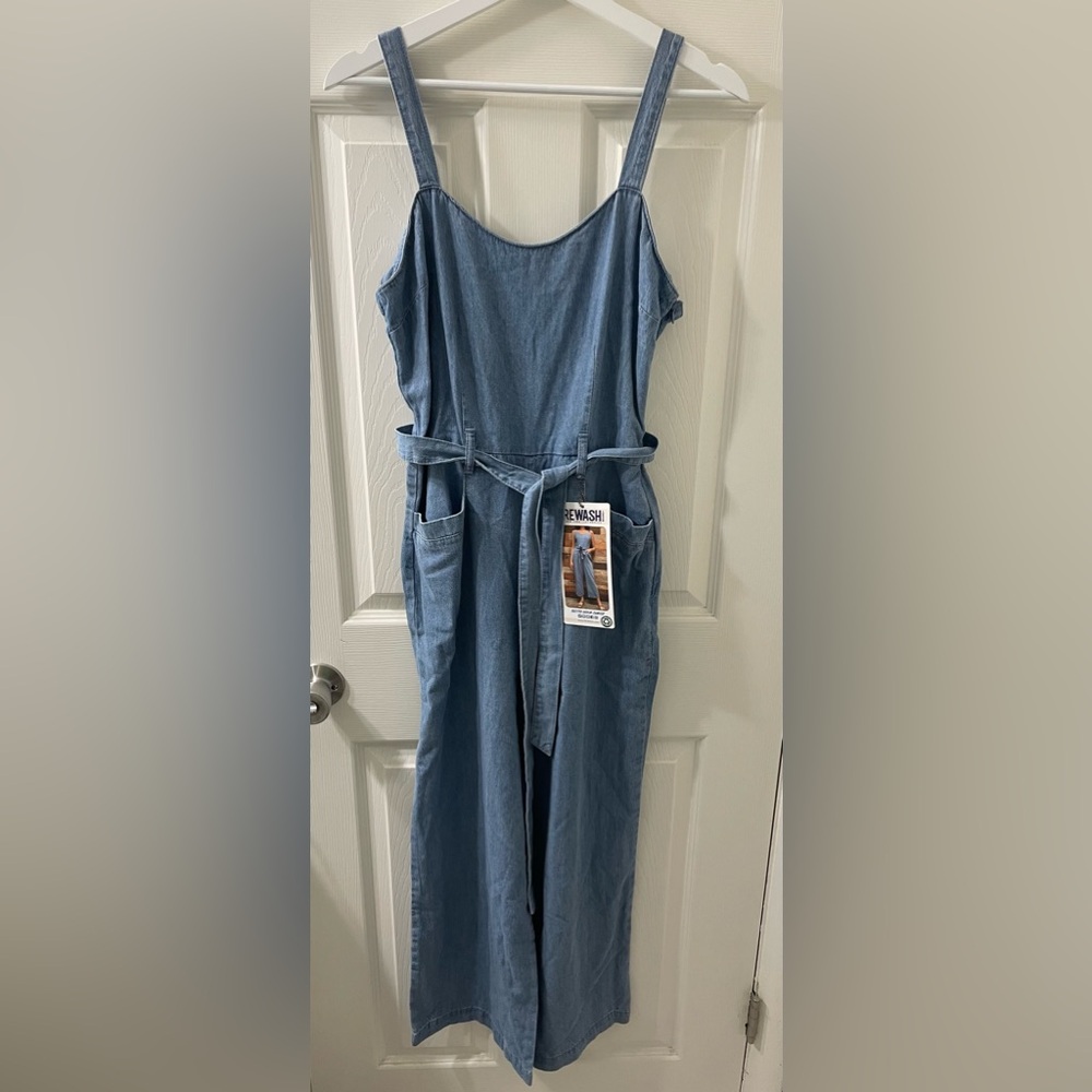 Rewash NWT Juniors' Belted Denim Jumpsuit - Picture 4 of 12